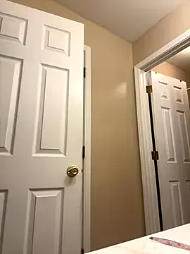 Choclatepeaach from StripChat