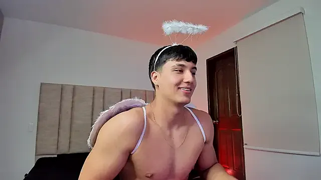 CHRIS_MORGAN1 from StripChat is Freechat