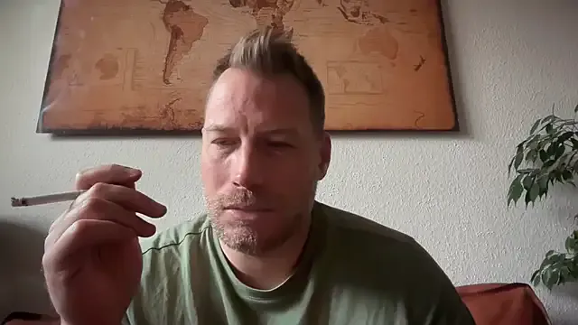 Christian87xxx from StripChat is Freechat