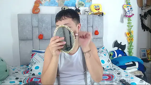 Girls: try live performances with matured performers, from dancing to quirks, in a variety of beautiful sex cams.