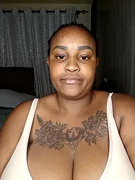 Chubbycharmdoll from StripChat is Freechat