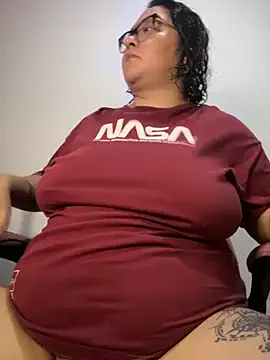 CinnamonCookiez from StripChat is Freechat