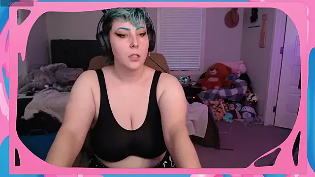 CirqueNoirBlu from StripChat