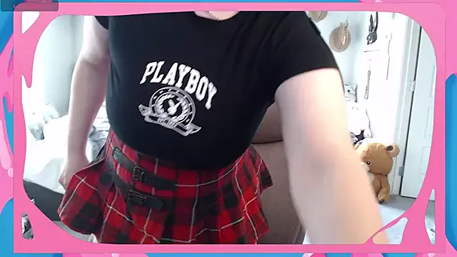 CirqueNoirBlu from StripChat