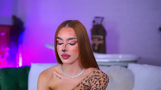 ClaraBenatti from StripChat is Freechat