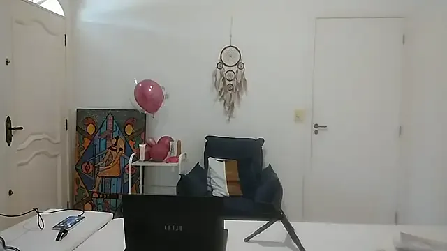 CllarinhaCortes from StripChat is Freechat