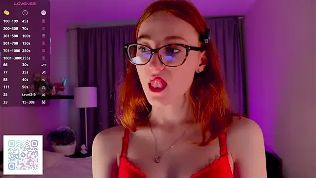 Girls: try live performances with matured performers, from dancing to quirks, in a variety of beautiful sex cams.