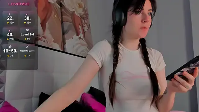 CloveDia from StripChat is Freechat