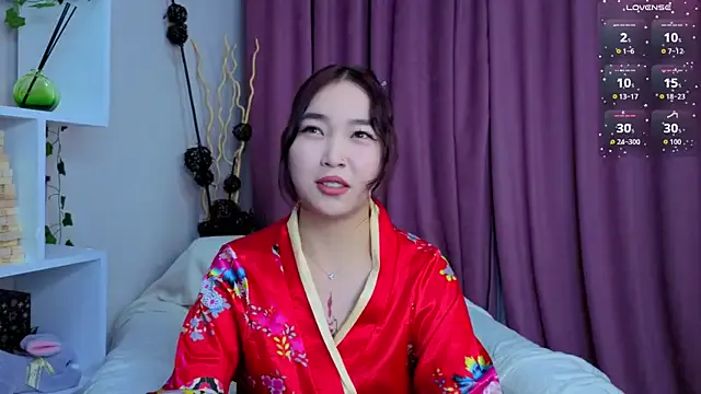 Girls: try live performances with matured performers, from dancing to quirks, in a variety of beautiful sex cams.