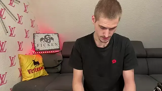 Cookieboy88 from StripChat