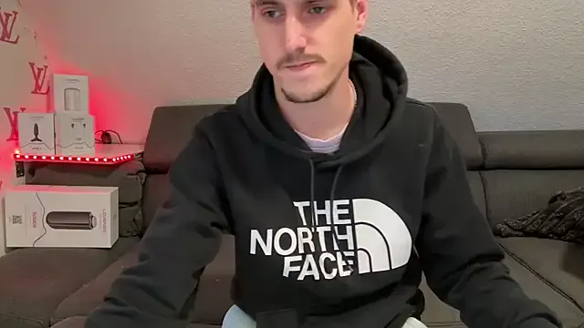 Cookieboy88 from StripChat