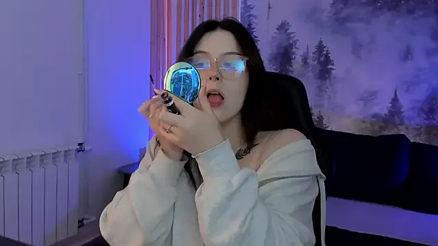 Girls: try live performances with matured performers, from dancing to quirks, in a variety of beautiful sex cams.