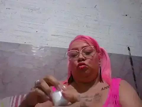corina_montesol from StripChat is Freechat