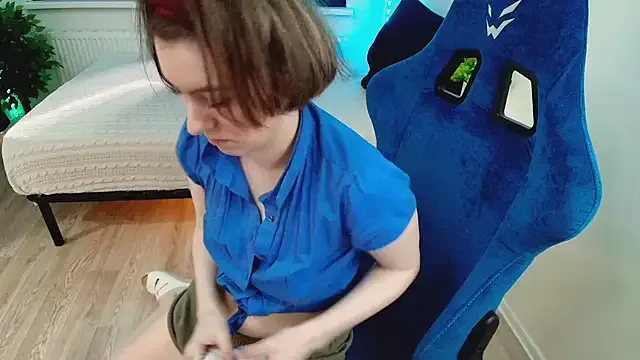 Girls: try live performances with matured performers, from dancing to quirks, in a variety of beautiful sex cams.