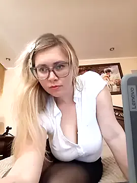 Girls: try live performances with matured performers, from dancing to quirks, in a variety of beautiful sex cams.