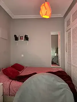 Crystal_________ from StripChat is Freechat