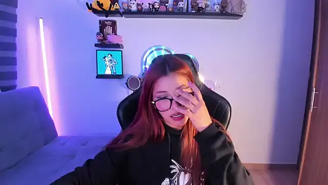 Girls: try live performances with matured performers, from dancing to quirks, in a variety of beautiful sex cams.