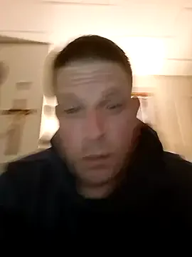 curiouscock38 from StripChat is Freechat