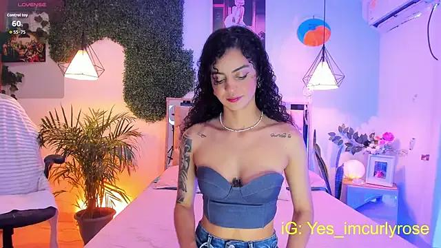 CurlyRose__ from StripChat is Freechat