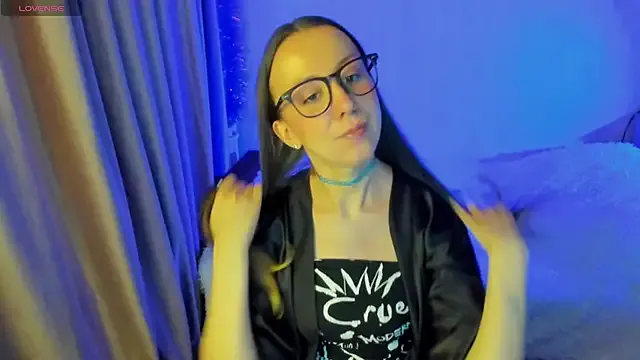 CurlySteph from StripChat is Freechat