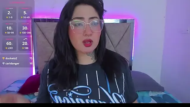 Girls: try live performances with matured performers, from dancing to quirks, in a variety of beautiful sex cams.