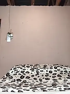 Curvyboody from StripChat is Freechat