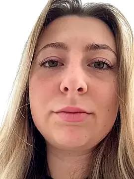 curvyflawless from StripChat is Private