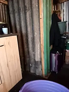 curvyloneah75 from StripChat is Freechat