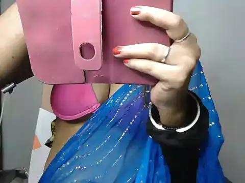 Cute-Hazel from StripChat is Freechat