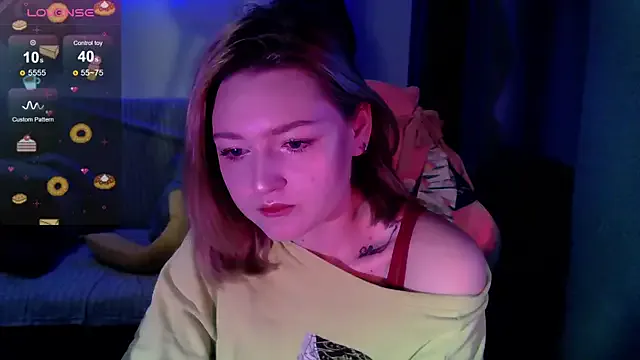 cute1stranger from StripChat is Freechat