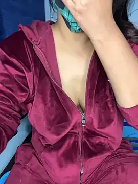 Cute_Marina from StripChat is Freechat