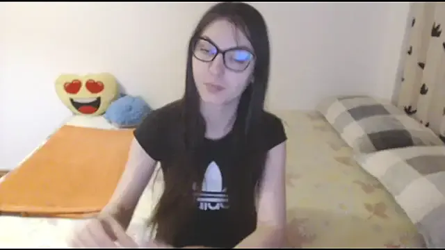 CuteJollie4U from StripChat is Freechat