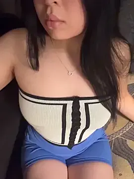 Cutejulia1 from StripChat is Freechat