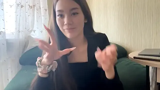 Cuteviola from StripChat is Freechat