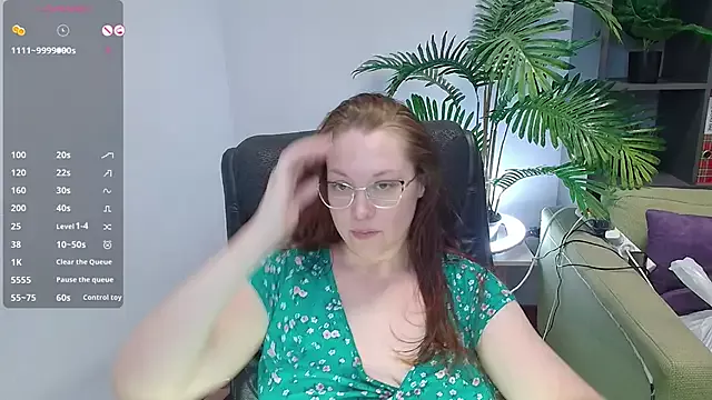 CutieGinger from StripChat