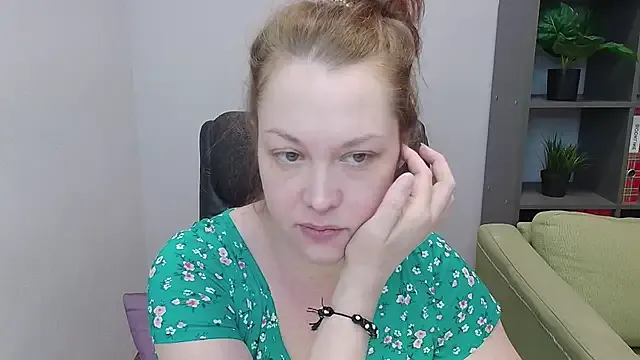 CutieGinger from StripChat