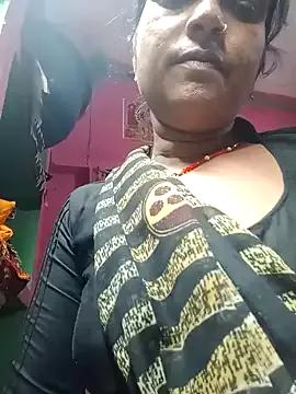 Cutreet from StripChat is Freechat