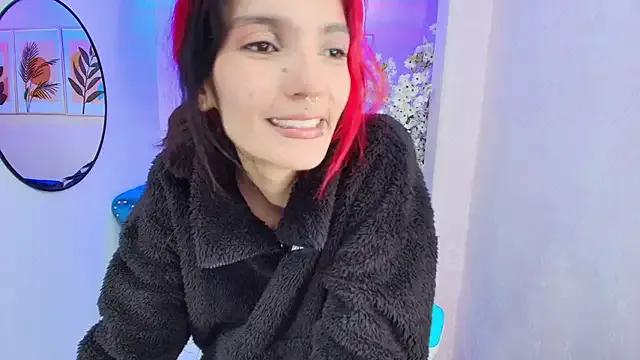 Dafne_huges from StripChat is Freechat