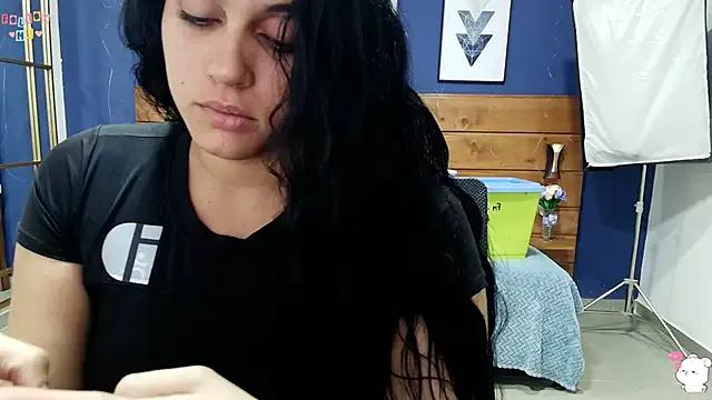 dahiana_spark from StripChat is Freechat