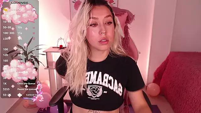 Girls: try live performances with matured performers, from dancing to quirks, in a variety of beautiful sex cams.
