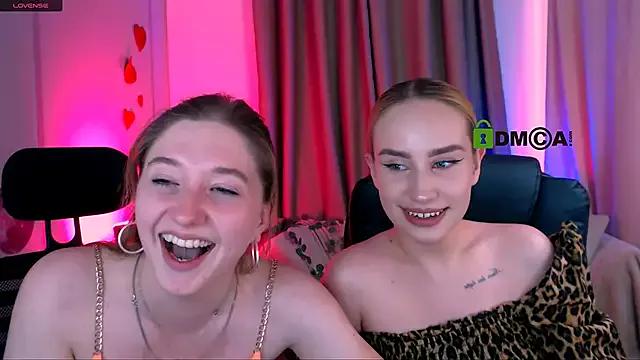 Girls: try live performances with matured performers, from dancing to quirks, in a variety of beautiful sex cams.
