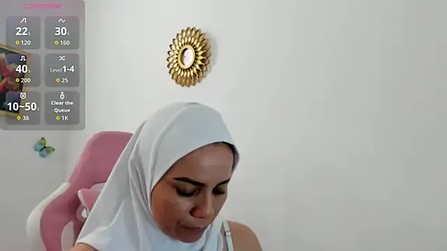 dalila_kemur from StripChat is Freechat