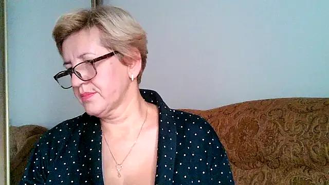 Dana4921 from StripChat is Freechat