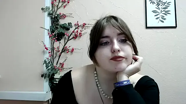 Dance__Queen from StripChat is Freechat