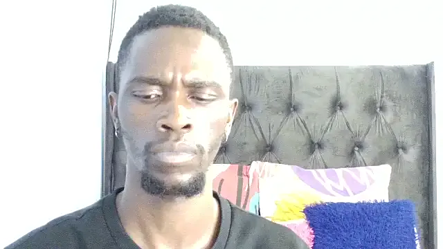 Dandelion_enigman from StripChat