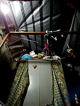 Danielbutterfly from StripChat is Freechat