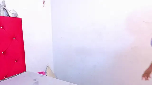 Daniik-big from StripChat is Freechat