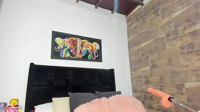 Dannaferrell from StripChat is Freechat