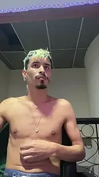 DannerCox from StripChat is Freechat