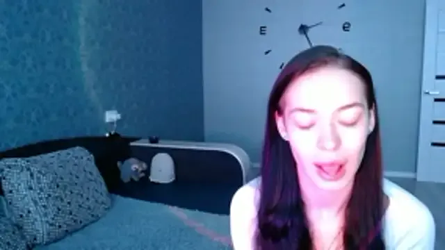 Daphne_Darkthorn from StripChat is Freechat